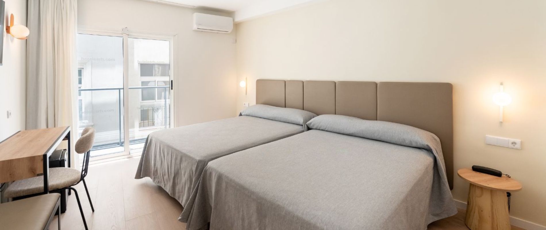Estudios sol - Habitación